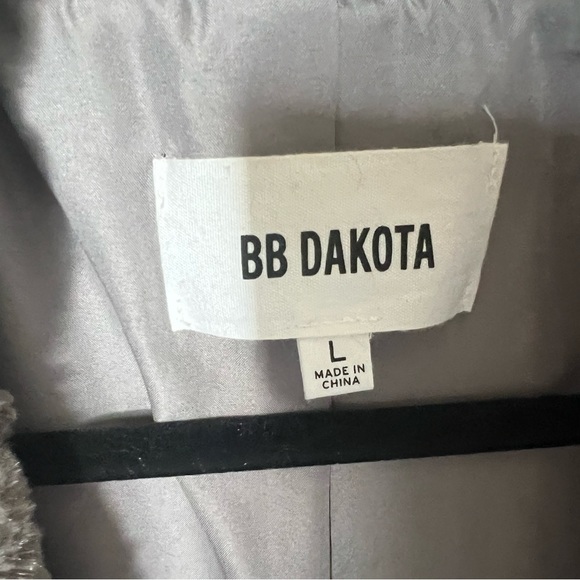 BB Dakota Faux Fur Jacket - Large - Picture 3 of 6